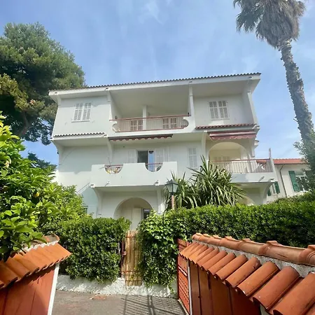 Maison Felicia Apartman *
